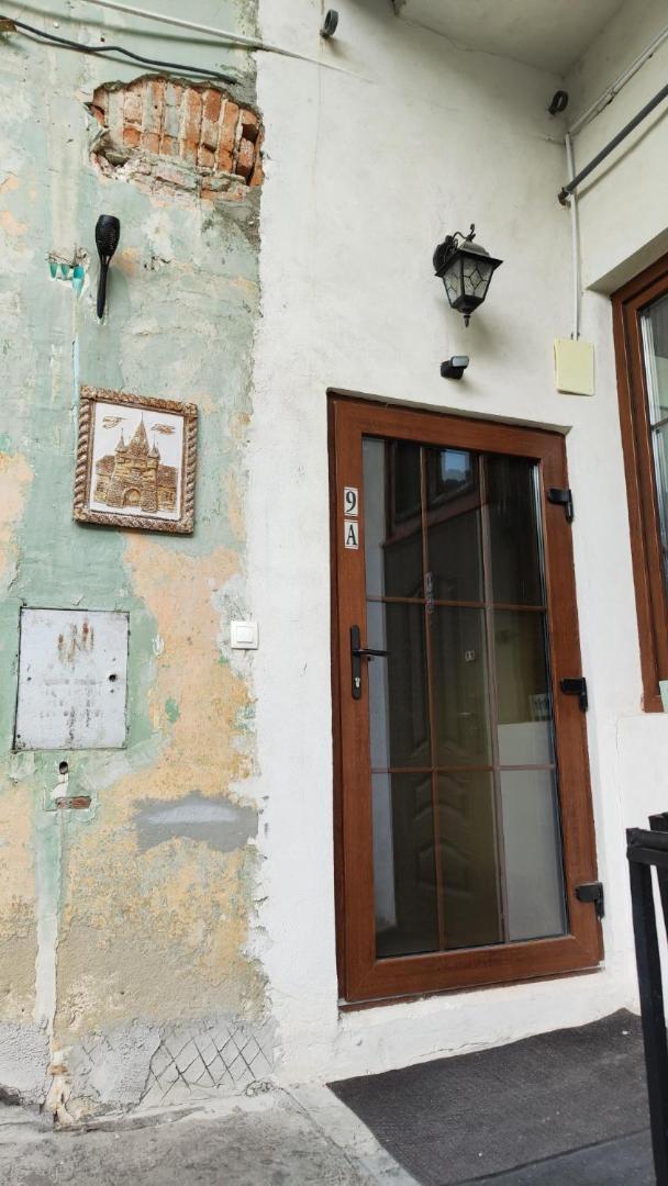 Charm Old Town Studio Брашов Экстерьер фото