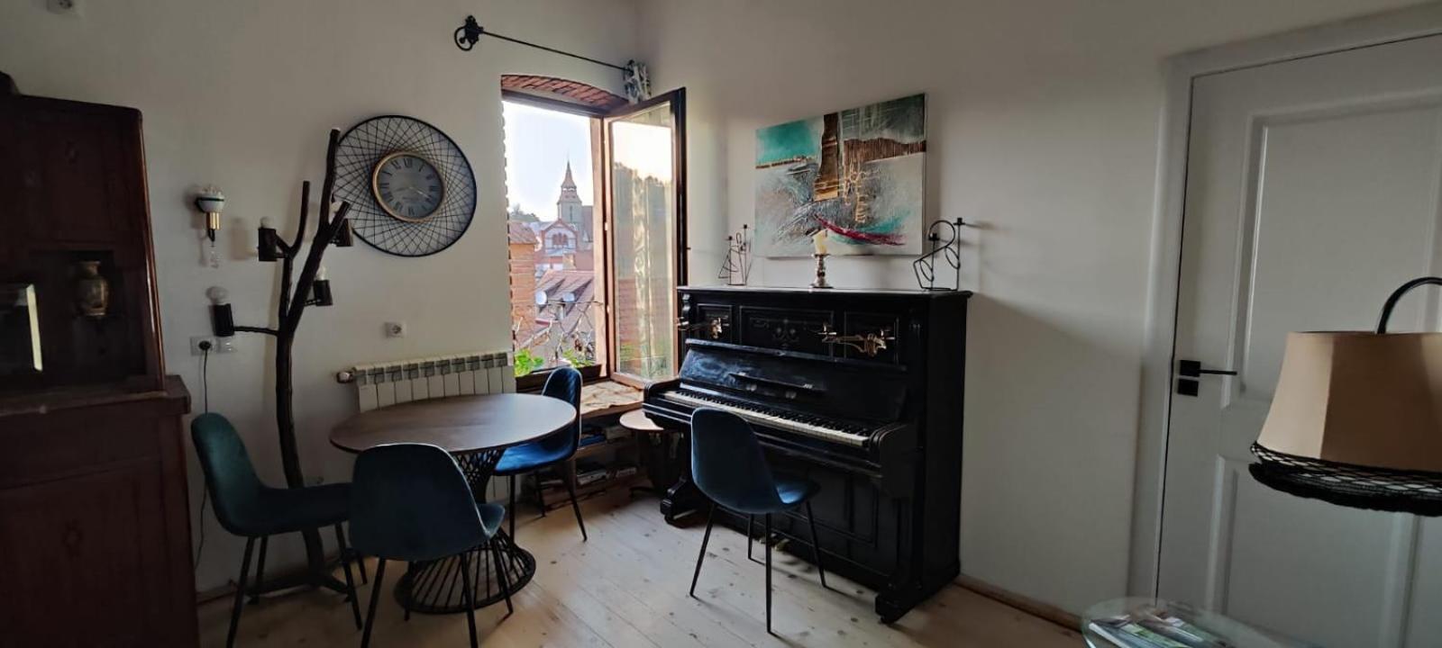 Charm Old Town Studio Брашов Экстерьер фото
