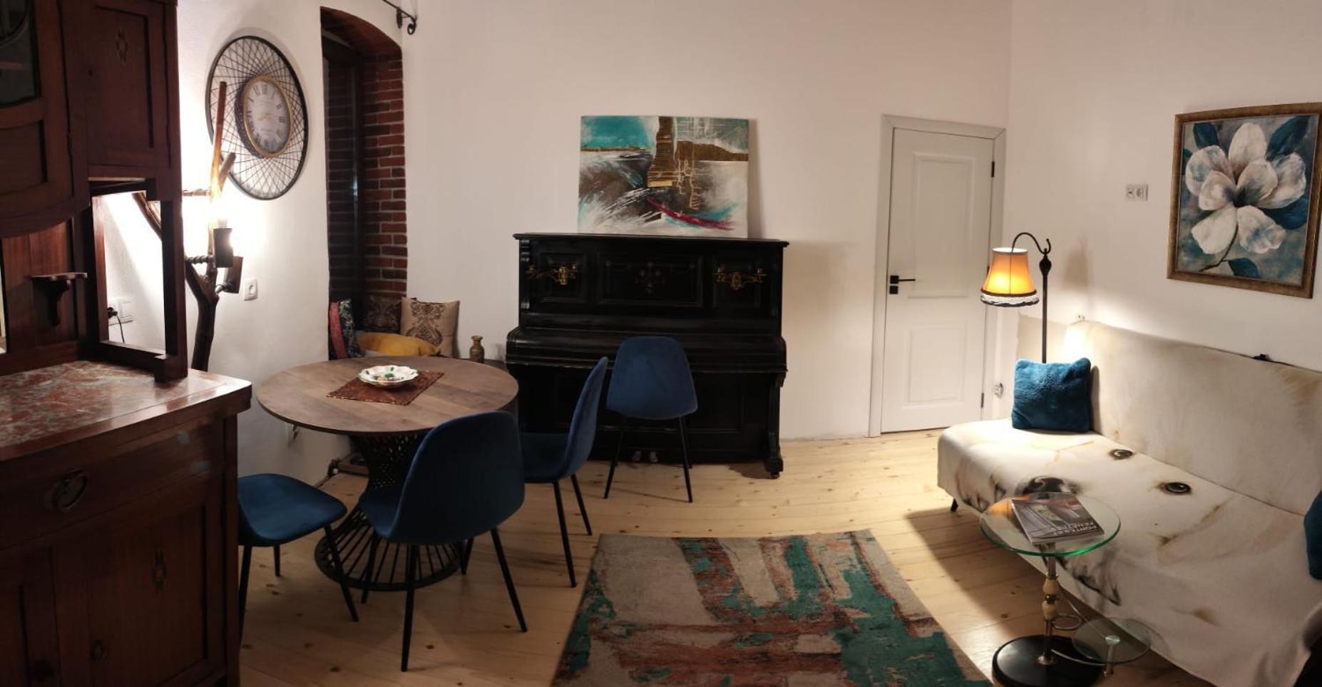 Charm Old Town Studio Брашов Экстерьер фото